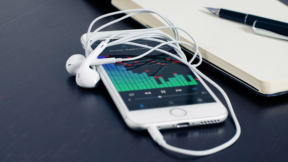 Без наушников нет звука на iPhone — что делать